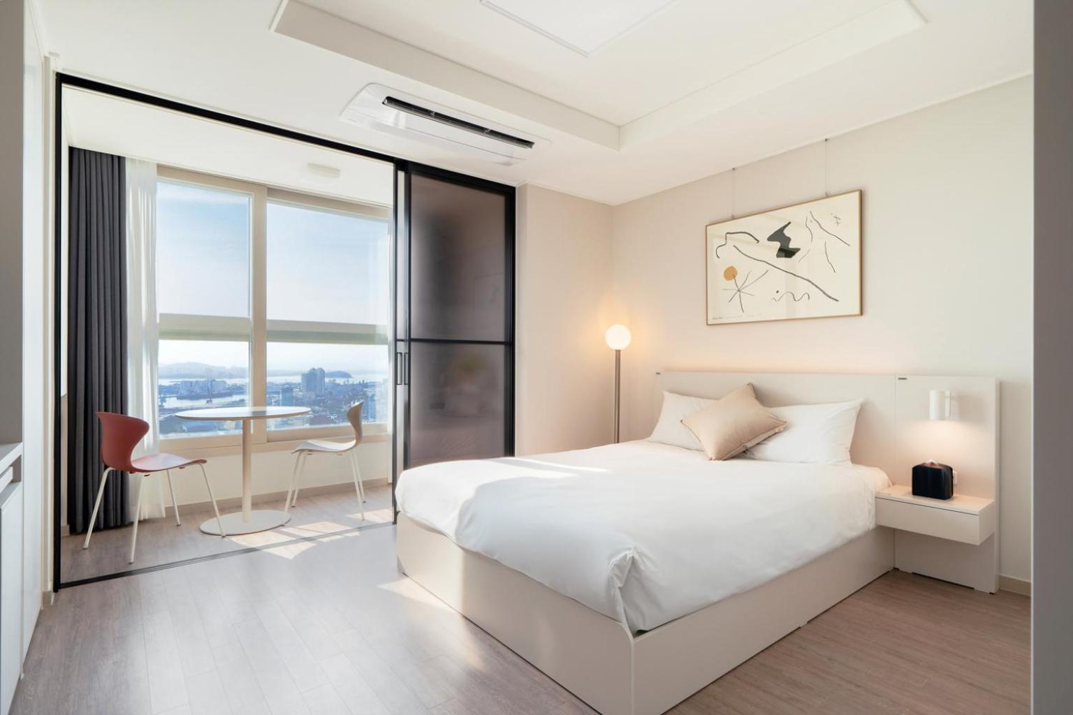 Urbanstay Chinatown Apartment